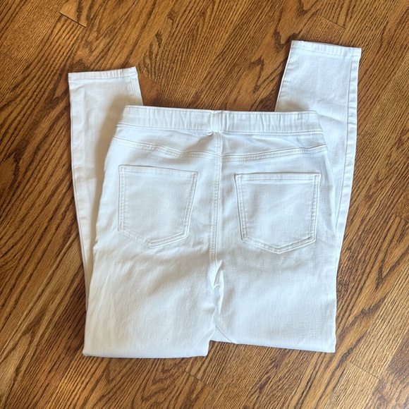 Simply, Vera Wang, white jean leggings - Picture 2 of 3